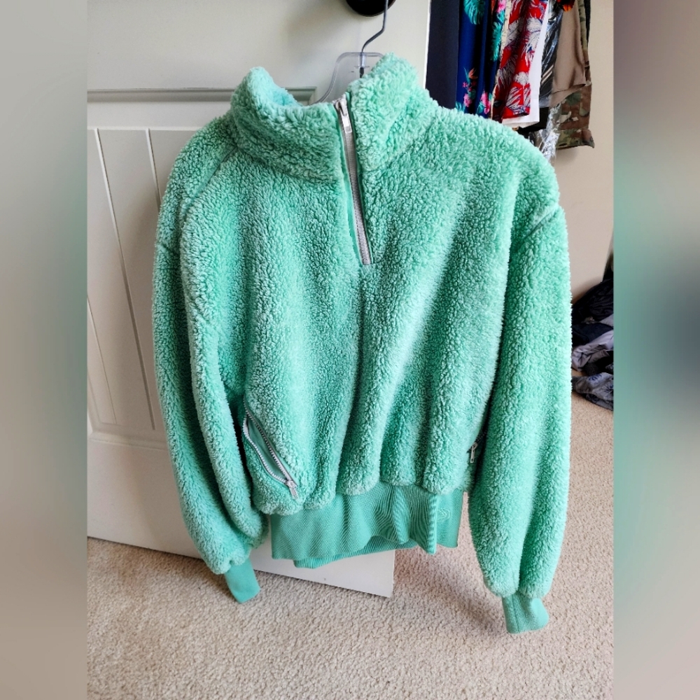Sherpa pullover